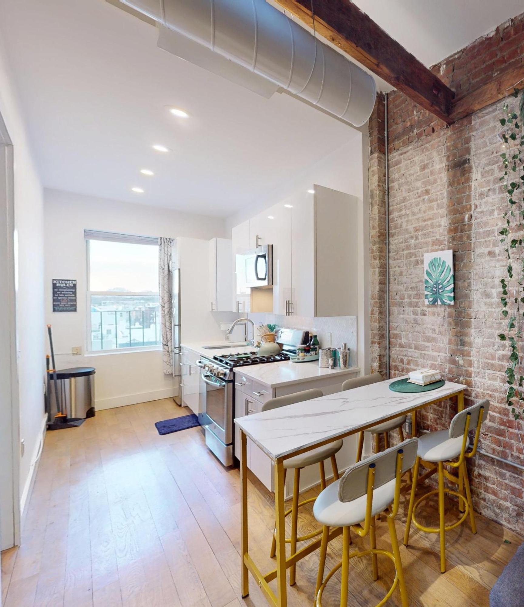 Chic Penthouse 15 Minutes From Nyc - Bus Stop At Doorstep Хобокен Экстерьер фото